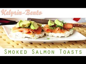 Smoked Salmon Toasts / Toasts de Saumon Fumé