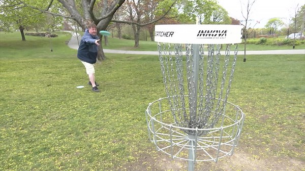 Disc Golf 101: The cheaper alternative to hitting the links