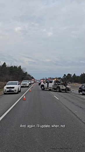 260K views · 1.5K reactions | Collision: SB Hwy400/89. Two vehicle crash involving an OPP vehicle, only one lane getting by. Traffic very heavy from Innisfil Beach Road. All lanes to be reopened shortly. ^ks. | Ontario Provincial Police - Highway Safety Division | Facebook