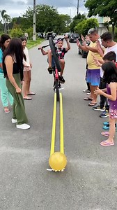 Bike Challenge Yellow Balloon #shortsreels #fbreelsvideo #reelsfypシ #reelsfb #shortsviral #gamecgallenge #fyp #fb #challenge #familygames | Russo
