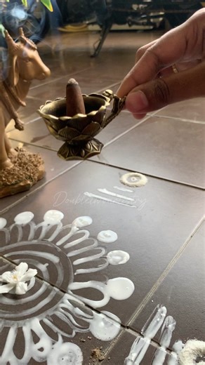 Beautiful and Simple Henna Design Kolam Tutorial