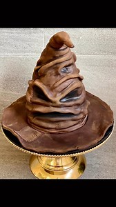 318K views · 430 reactions | THE SORTING HAT CAKE! // Made using @pettinice chocolate fondant! #tiggamac #okiedokie #cakevideo #cakedecorating #cakedecorator #caketutorial #harrypotter #sortinghat #harrypottercake #sortinghatcake | Tigga Mac | Facebook