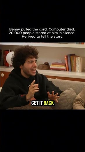 Benny Blanco Pulled The Main Cord On Stage In Front Of 20,000 People 😂