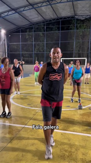 Prefeitura Municipal de Piraí on Instagram: "No dia 20 de janeiro, Piraí recebe a Zes Karla Mead, uma das principais referências da Zumba no Brasil, que participa de grandes eventos e aulas especiais pelo país, trazendo muita energia, música e movimento. O evento conta com o apoio da Secretaria Municipal de Esportes e a participação do nosso professor Rodrigo, que já realiza aulas gratuitas de Zumba no município por meio dos projetos da Secretaria. 19h 📍 Centro de Eventos de Piraí Totalmente g