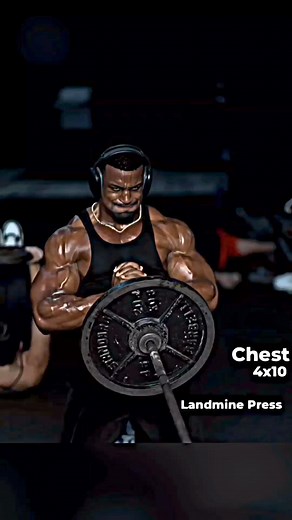 Ready to build a powerful chest? 💪 . . #ChestDay #ChestGains #Pecs #UpperBodyStrength #PushDay #StrengthTraining #FitnessJourney | Ameer Hamza