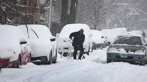 Drivers face $250 fines & tows on Christmas under 'overnight' parking ban