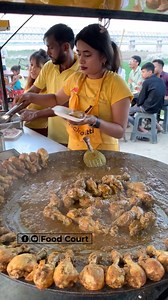 Nepali Girl sell Chicken litti🐣🤑 #reels #food | Food Court