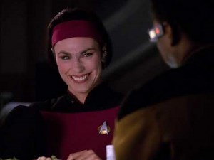 Michelle Forbes Star Trek TNG 5-24 interphase device effect on Ensign Ro