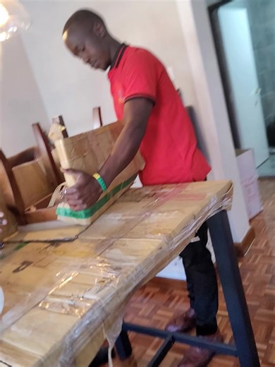 Your furniture deserves VIP treatment, not trial and error. At Clayton Movers, we don’t just move items — we wrap, pad, protect, and secure every piece like it’s our own. Sofas, TVs, beds, glass tables — everything is carefully handled to avoid scratches, dents, or damage. Moving soon? Relax. We’ve got the heavy lifting and the protection covered. 📦 House Moving 🏢 Office Relocation 🚚 Upcountry Moves 🏬 Storage & Warehousing 📞 0743434571 | 0728782397 Safe packing. Careful handling. Stress-fre