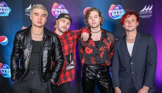 5SOS surprise fans with world tour, new track 'Telephone Busy'