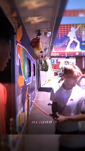 Speed does iconic backflip after being doubted by a FAN⚡️🤯 #speed #backflip #fanmoment #epicmove #viralclip | Speedy Reidar