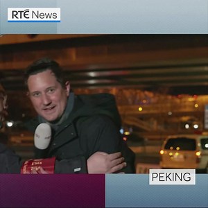 A Dutch reporter in the middle of a live broadcast was dragged away by Chinese security officials during the Winter Olympic Games opening ceremony in Beijing yesterday evening | More: https://bit.ly/3uAGYpI | RTÉ News