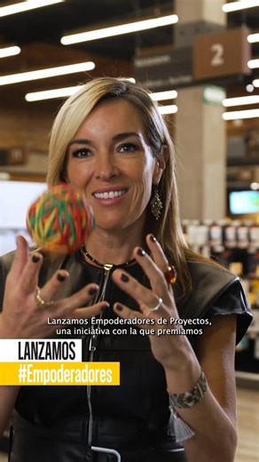 OfficeMax México on Instagram: "¿Te imaginas llevar tu proyecto al siguiente nivel con la guía de expertos de primer nivel? 💥 Lanzamos Empoderadores de Proyectos, una iniciativa donde tres ideas del público recibirán una sesión de coaching personalizada para fortalecer su proyecto. Participar es muy fácil: 1. Graba un video corto presentando tu idea 2. Súbelo a Reels o TikTok 3. Usa #Empoderadores y etiqueta a @officemax_mx Porque cuando tienes el apoyo adecuado… Lo Puedes Todo. 💛 #Empoderador