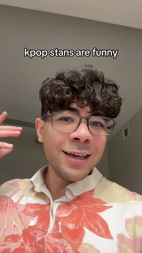 Twitter Shenanigans: Hilarious Kpop Stans or Bottom Feeders?