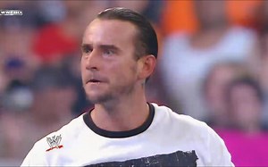 【名场面】"芝加哥天王"CM·朋克 2011合约阶梯赛出场(最后一次使用This Fire Burns出场)