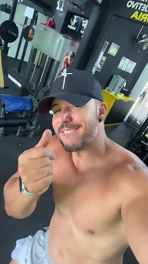 Fitness Tips from the Gym: Muscle Flexing Techniques