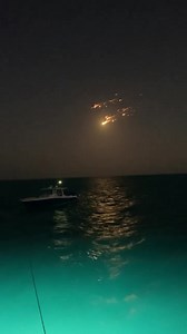 Space X Starship falls apart and seen in the night sky over the Bahamas. Amazing sight. | Kevin Steele