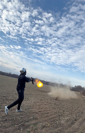 MINI DRACO SHOOTING VIDEO 🔥🔥🔥 #shortvideo #viral #dirtbike #rayban #bikelife #draco #shooting