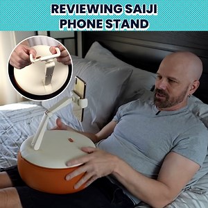 Is A Pillow Phone Stand A Good Idea? | Freakin' Reviews