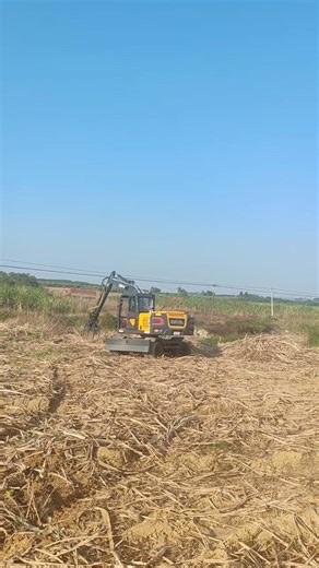 #XUVOL Wheel excavator 105 model loader loading sugarcane materials! #wheelexcavator