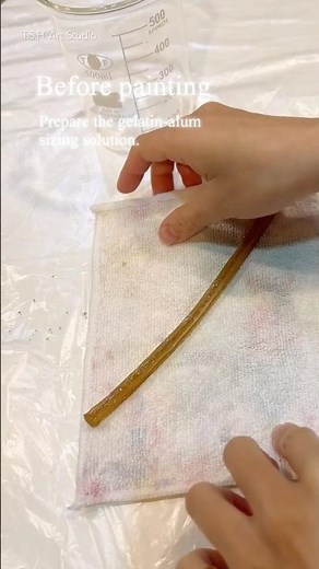 Alum–gelatin sizing #Artprocess #traditionalart #paintingtechniques