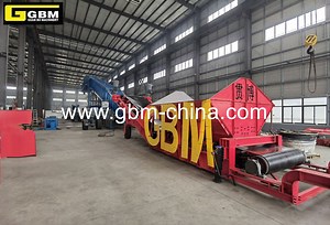 [Hot Item] Gbm Hot Sale 1300tph Ship Loader with Material Feeder for Handling Bulk Cargo