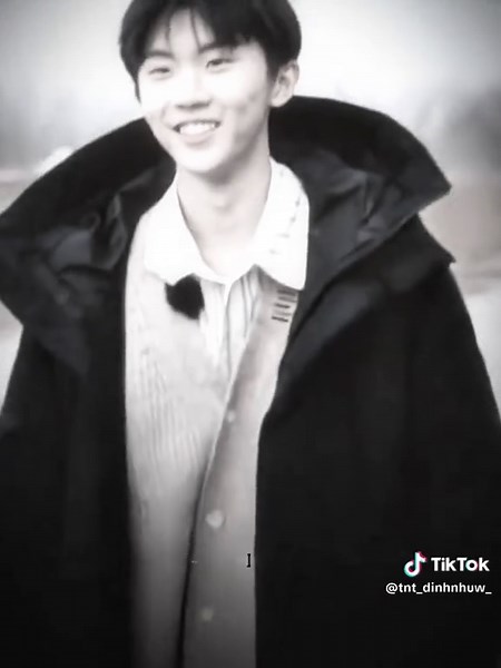 Nhịp Tim Cao Thấp Của Mjq và Zzy Trong Thời Đại Thiếu Niên