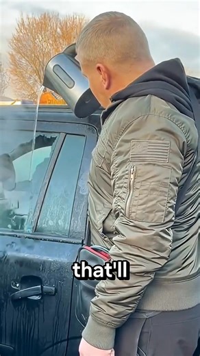 5.6K views | Stuck with a frozen car door? Here’s how to get it open! ❄️ #WinterProblems | Fact Fuel | Facebook