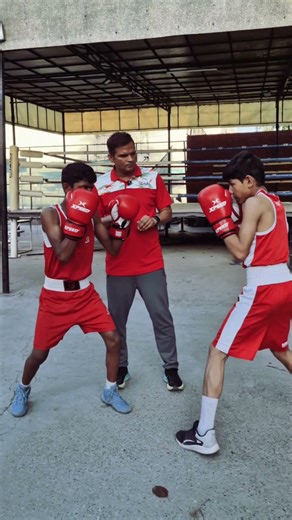 Defense Block & Parry | Boxing Lesson 6 #shorts #surenderchauhan #boxing | How to Do Boxing at Home