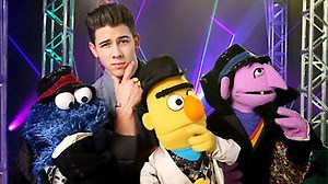 Watch Sesame Street Season 46 Episode 20 - Hooper's Lockdown