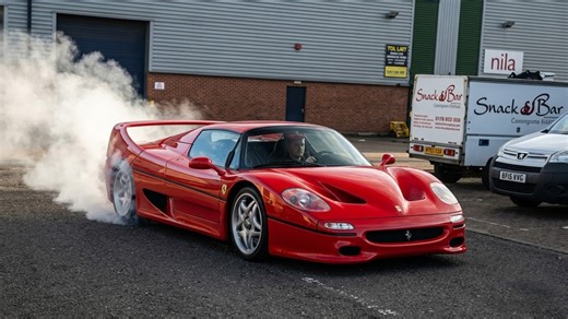 Incredible Ferrari F50 donuts: Hear the engine roar