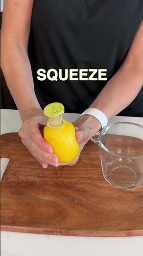 This Lemon Squeezer Makes It Too Easy 🍋
