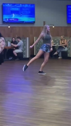 BUMP THE BASS (event-view) Line Dance 🤍 #chasemcdaniel #linedancer #linedance #linedancing