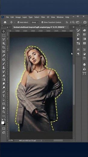Photoshop Trick - HOW TO ADD OUTLINE ON PHOTO IN PHOTOSHOP #photoshoptoturial #photoshoptutorial