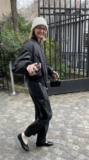 Vogue Shopping on Instagram: "How does one master the art of casual chic dressing? Take a page out of an off-duty model’s book—think sleek pairs of black leggings with longline cardigans or retro sneakers paired with wide-leg jeans. Tap the link in bio to shop Vogue’s pick perfect for any low-key weekend activity. Video: @styledumonde"