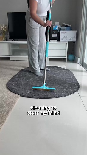 my fav kind of therapy #uprootclean #pethairremovalbroom #carpetcleaning #cleaninghack #uprootxtra
