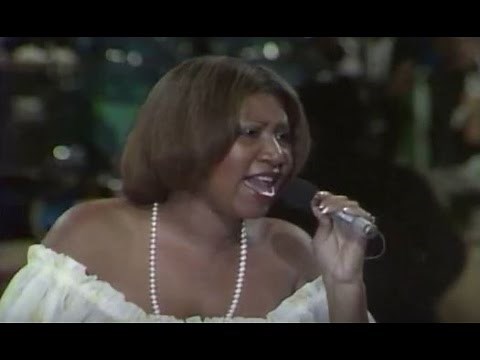 Aretha Franklin - "Respect" (1980) - MDA Telethon