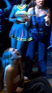 a̶p̶p̶l̶e̶ ̶b̶o̶t̶t̶o̶m̶ ripped jeans x | Bongo's Bingo