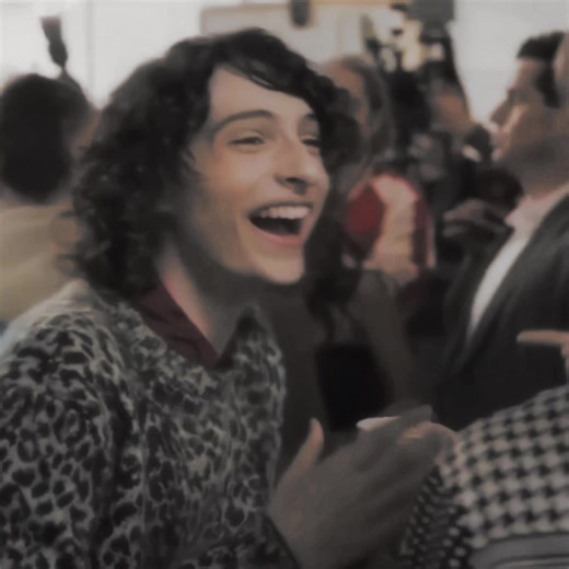 finking very hard abt wolfs rn 🤨🤨 cc: straels #finnwolfhard #fink #calpurnia #fyp #viral