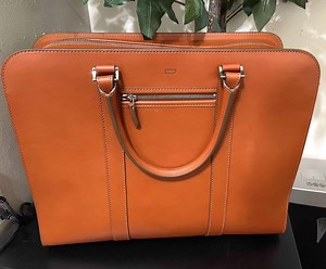 A Leather Briefcase Guide from Personal Experience and Use