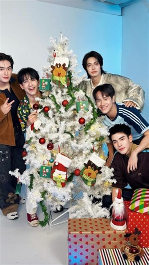 🥀 on Instagram: "send help (or send win metawin) 😭🤌🏻 . . . . #winmetawin️ #fyp #explore #win #snowballpower #trending #thailand #thaiactor #metawin #reels"