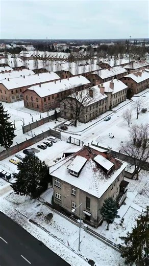 The former home of camp commandant Rudolf Höss and his family. #auschwitzbirkenau