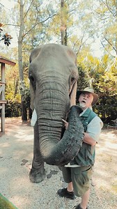 MEET BUBBLES! | Myrtle Beach Safari Wild Encounters Tour