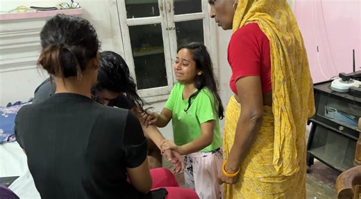 3.9M views · 10K reactions | sab log ro rahe hain  missing our dog #doglover #goldenretriever #viral #emotional #familyvlog #villagelife #goldenretrieverlife | With pandey | Facebook