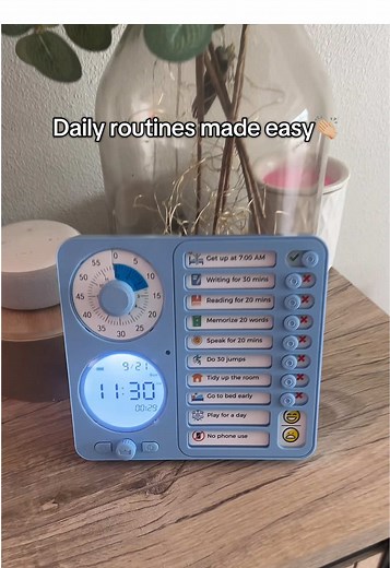 Customizable Visual Task Tracker for Kids' Routines