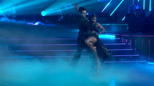 Jordan Chiles and pro Ezra Sosa perform a Tango to “Anxiety” by Doechii. #TikTokNight #DWTS | Dancing with the Stars
