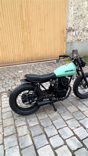 Honda CM 125 cc: Café Racer Custom Bike Build