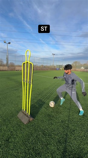 Football Skills: Creating Space in the Box for Goals