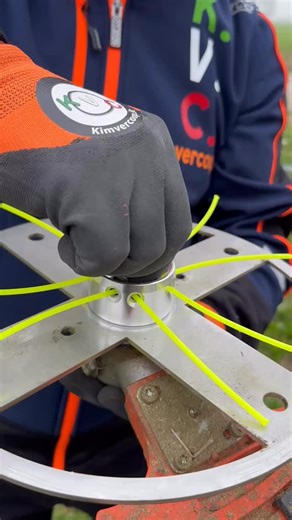 3.5K views · 834 reactions | Badante Hot , Hard , Plus , Pro salva corteccia, Reti , pali ecc Testine e lame per decespugliatori prodotte e distribuite da noi Made in Italy universali e accessori professionali per il giardinaggio acquista nel nostro sito www.kimvercoop.it | Kimvercoop Kvc | Facebook