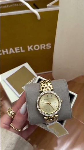 Luxury Style: Michael Kors Gold Watch Reveal #watch #MichaelKors #shorts #michaeljackson